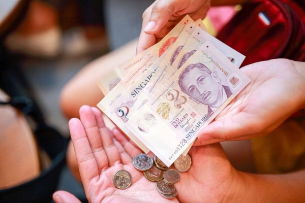 Đi Singapore Cần Mang Bao Nhiêu Tiền Mặt Là Đủ 2026? Gợi Ý Theo Số Ngày